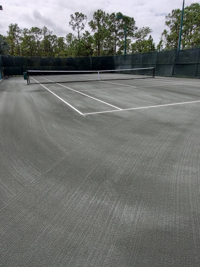 Har- Tru Tennis Court Construction - Building Har-tru clay tennis courts in Delray, Boynton, Jupiter and all of Southeast Florida to give the best game experience!